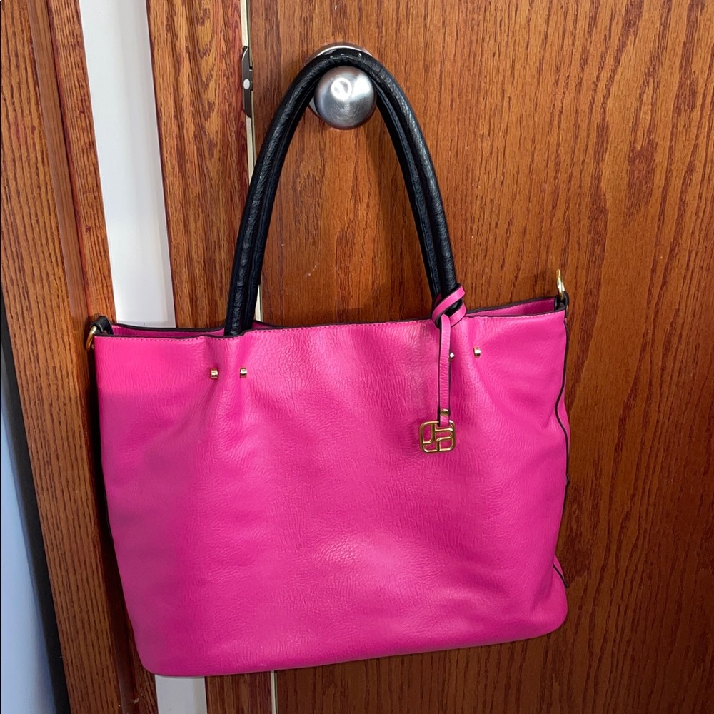 Large Pink Purse - Picture 13 of 13